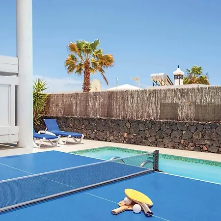 Vila Playa Blanca Sleeps 6 Air Con Wifi
